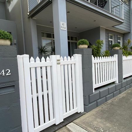 The Hutt On Mandurah Marina公寓 外观 照片