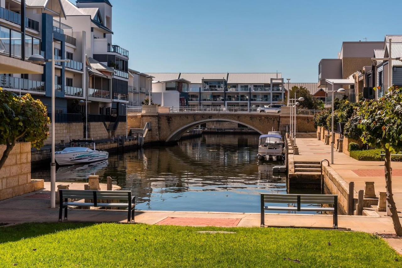 The Hutt On Mandurah Marina公寓 外观 照片